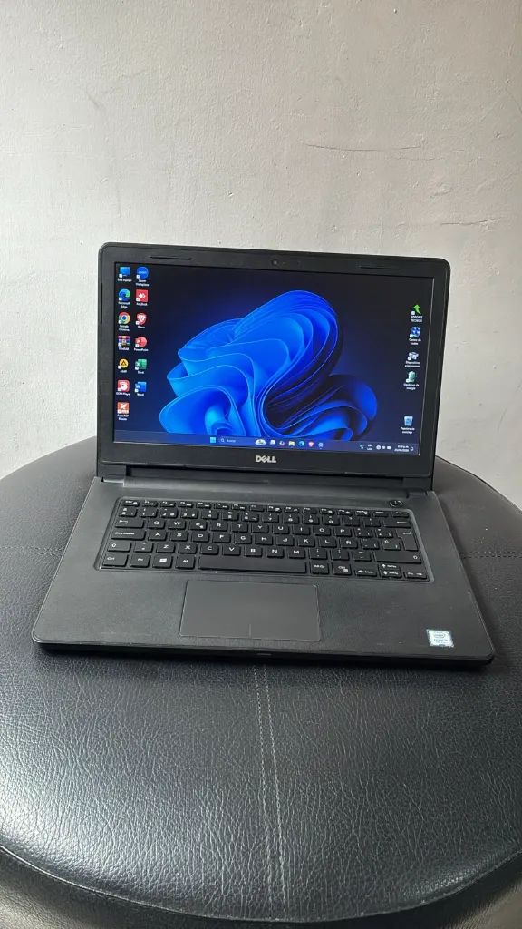 Portátil Dell Inspiron 14 5100 Core i5 16GB 256GB SSD 14" 02.webp